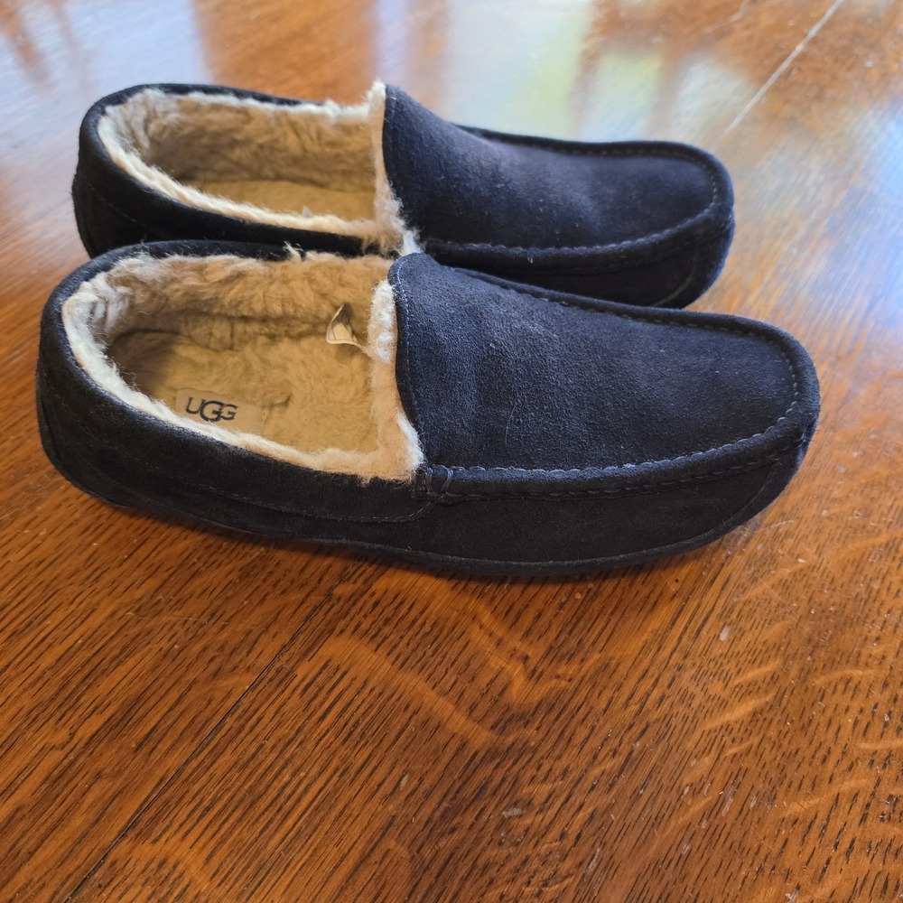Ugg Mens 11 EEE Ascot Suede Slipper‎ Navy Blue Wool Comfort Style Lounge